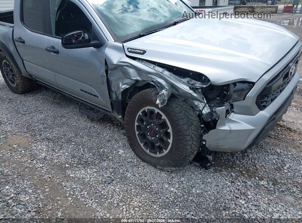 3TYLC5LNXST034380 2025 TOYOTA TACOMA HYBRID Silver Вид спереду