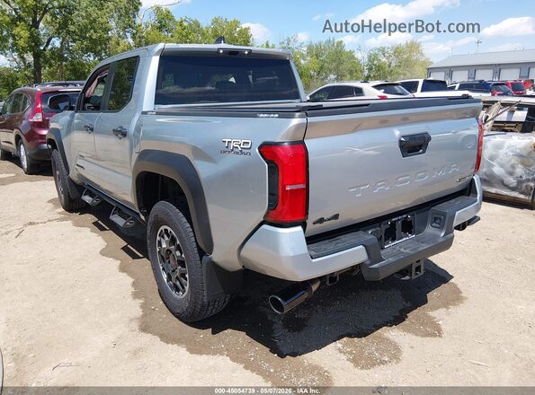 3TYLC5LNXST048862 2025 TOYOTA TACOMA HYBRID Silver Trasero izquierdo