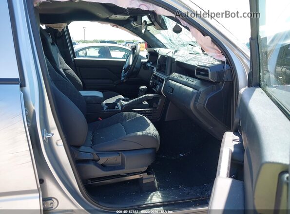 3TYLD5KN4ST018397 2025 TOYOTA TACOMA Silver Front interior view