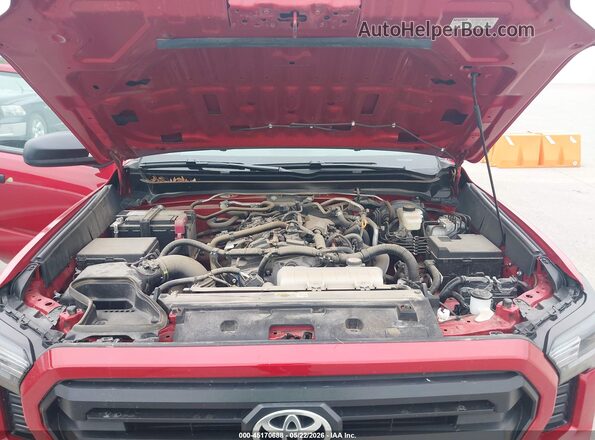 3TYLD5KN7RT009476 2024 TOYOTA TACOMA Red Հետևի տեսք