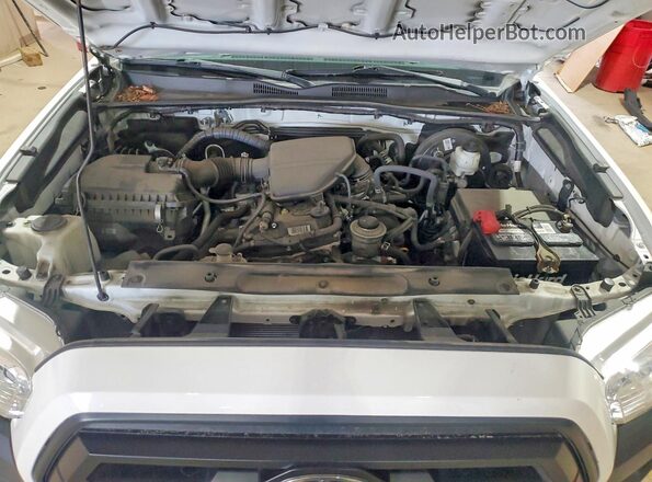 3TYRX5GN4MT025783 2021 TOYOTA TACOMA White Vista interior trasera