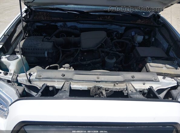 3TYRX5GNXNT038099 2022 TOYOTA TACOMA White Вид ззаду
