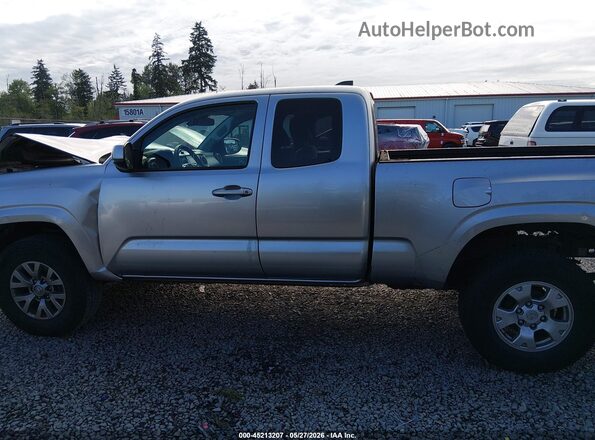 3TYRX5GNXNT054805 2022 TOYOTA TACOMA Silver 