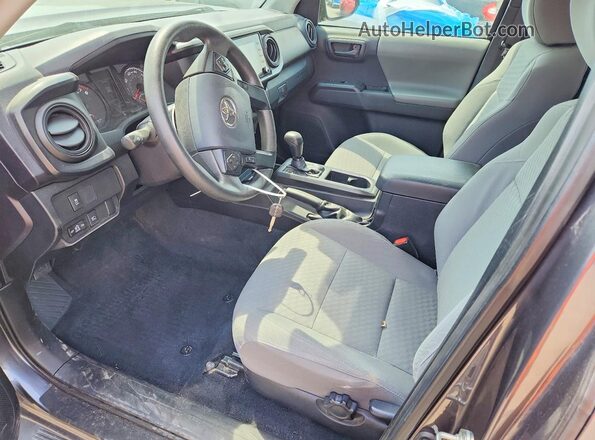 3TYSX5EN0LT002584 2020 TOYOTA TACOMA Gray Front interior view
