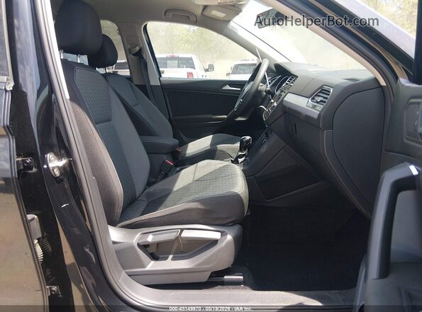 3VV0B7AX1MM019577 2021 VOLKSWAGEN TIGUAN Black Вид салону спереду