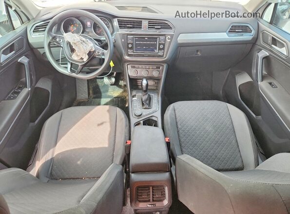 3VV0B7AX2LM069385 2020 VOLKSWAGEN TIGUAN White Widok deski rozdzielczej