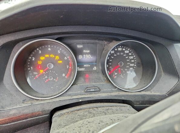 3VV0B7AX3JM101368 2018 VOLKSWAGEN TIGUAN Black 