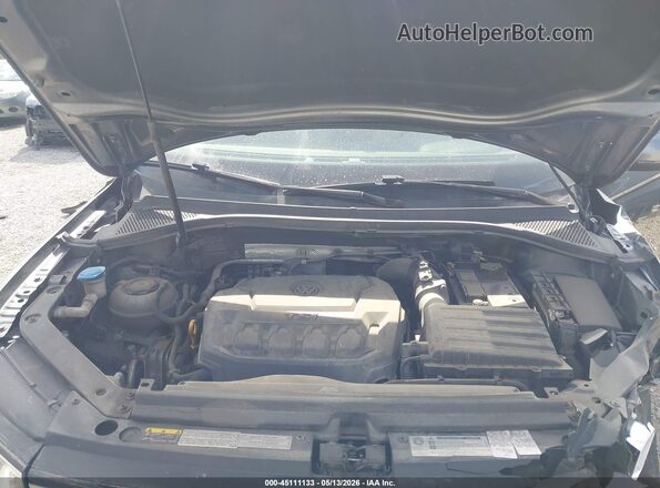 3VV0B7AX3JM123645 2018 VOLKSWAGEN TIGUAN Gray 