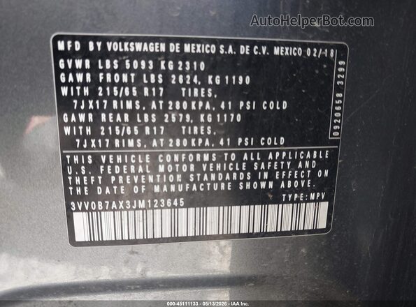 3VV0B7AX3JM123645 2018 VOLKSWAGEN TIGUAN Gray 