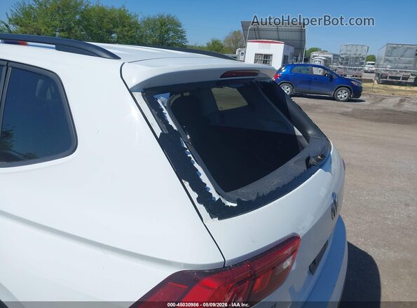 3VV0B7AX4JM131639 2018 VOLKSWAGEN TIGUAN White 