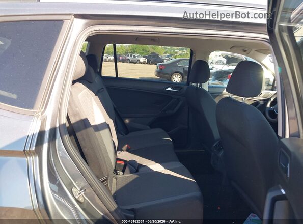 3VV0B7AX4KM031803 2019 VOLKSWAGEN TIGUAN Gray 