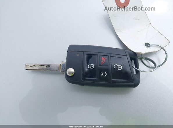 3VV0B7AX5KM007123 2019 VOLKSWAGEN TIGUAN White Առջևի վահանակի տեսք