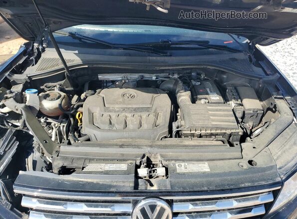 3VV0B7AX5LM044691 2020 VOLKSWAGEN TIGUAN Black ძრავის განყოფილების ხედი