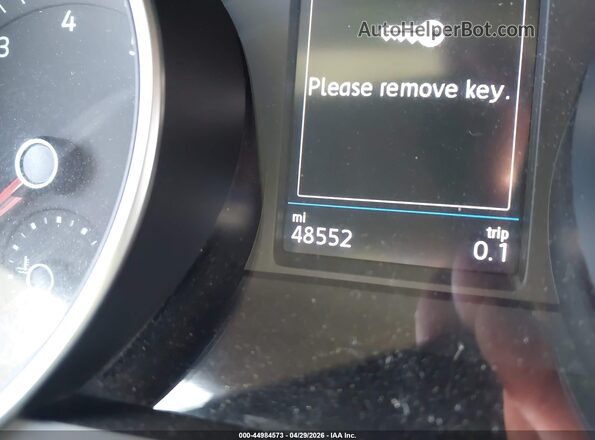 3VV0B7AX5MM137387 2021 VOLKSWAGEN TIGUAN White 