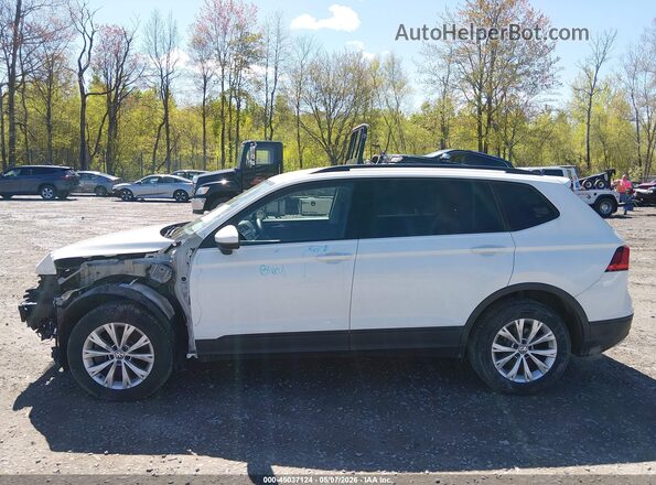 3VV0B7AX6JM078538 2018 VOLKSWAGEN TIGUAN White Սալոնի 360 աստիճան տեսք