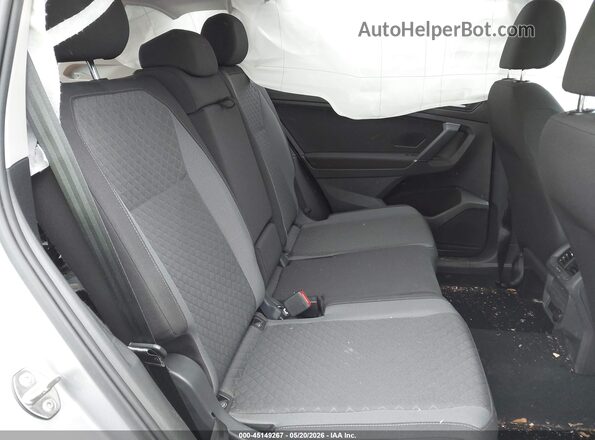 3VV0B7AX6LM139082 2020 VOLKSWAGEN TIGUAN Gray Widok naklejki z numerem VIN