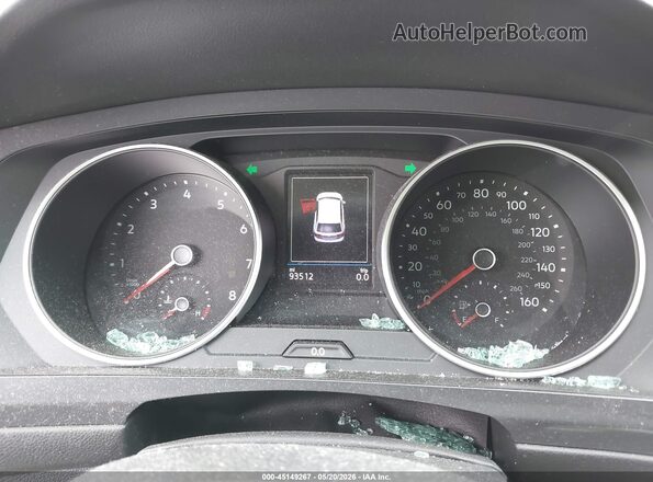 3VV0B7AX6LM139082 2020 VOLKSWAGEN TIGUAN Gray Widok tylnych siedzeń