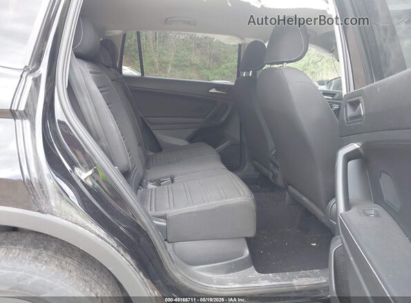3VV0B7AX7NM045103 2022 VOLKSWAGEN TIGUAN Black VIN კოდის სტიკერის ხედი