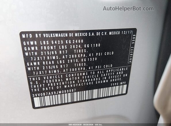 3VV0B7AX9JM089887 2018 VOLKSWAGEN TIGUAN White Շարժիչի բաժամունքի տեսք