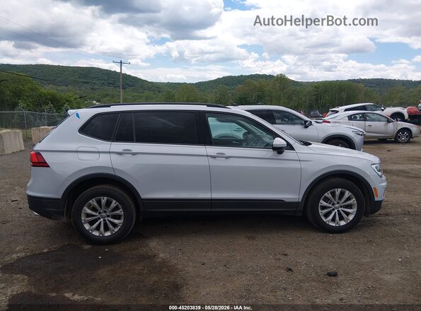 3VV0B7AX9JM089887 2018 VOLKSWAGEN TIGUAN White Սալոնի հետևի տեսք