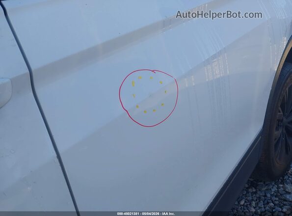 3VV1B7AX0LM072337 2020 VOLKSWAGEN TIGUAN Белый Вид спереди