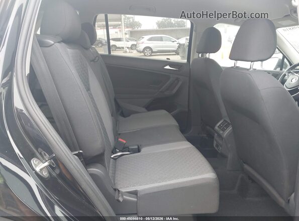 3VV1B7AX2KM083418 2019 VOLKSWAGEN TIGUAN Black Vista de la etiqueta del VIN