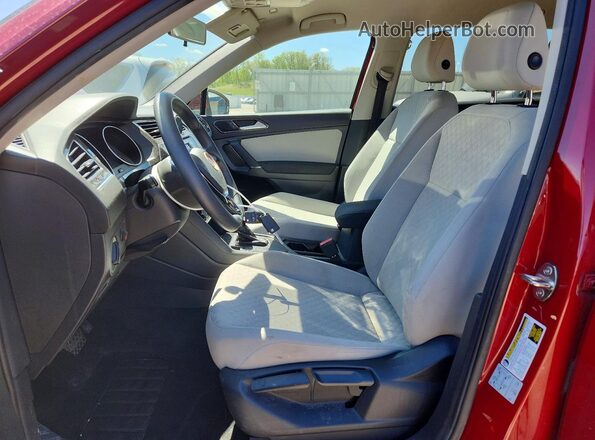 3VV1B7AX3JM146217 2018 VOLKSWAGEN TIGUAN Red 