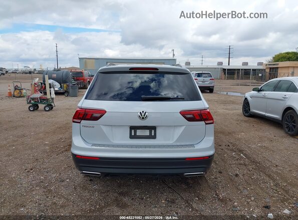 3VV1B7AX4KM061470 2019 VOLKSWAGEN TIGUAN Gray 