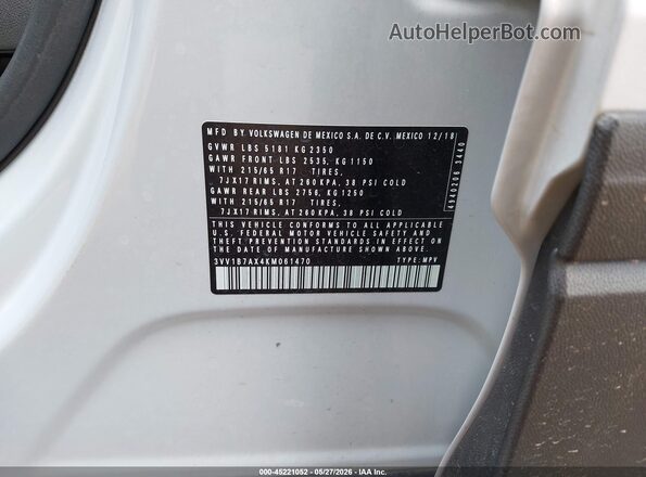 3VV1B7AX4KM061470 2019 VOLKSWAGEN TIGUAN Gray Engine compartment view
