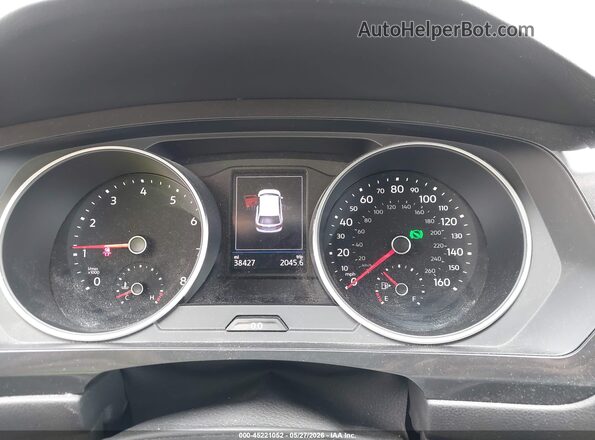 3VV1B7AX4KM061470 2019 VOLKSWAGEN TIGUAN Gray Rear seats view
