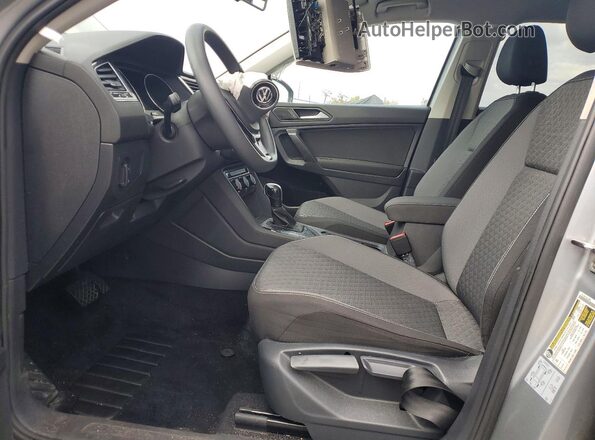 3VV1B7AX4MM086176 2021 VOLKSWAGEN TIGUAN Silver Սալոնի դիմացի տեսք