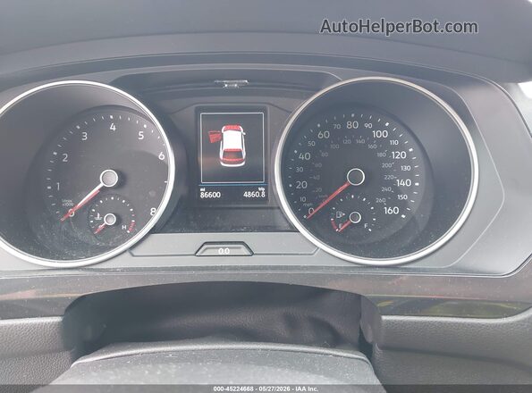 3VV1B7AX5KM142932 2019 VOLKSWAGEN TIGUAN Black Widok tylnych siedzeń
