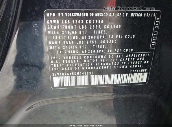 3VV1B7AX5KM142932 2019 VOLKSWAGEN TIGUAN Black Widok komory silnika