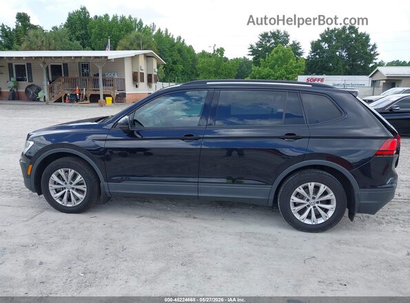 3VV1B7AX5KM142932 2019 VOLKSWAGEN TIGUAN Black Widok wnętrza 360 stopni