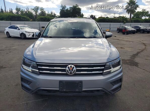 3VV1B7AX5LM069661 2020 VOLKSWAGEN TIGUAN Silver Widok z przodu