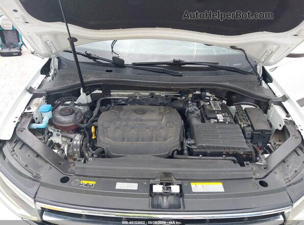 3VV1B7AX5NM010953 2022 VOLKSWAGEN TIGUAN Белый Вид сзади