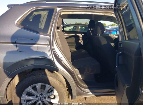 3VV1B7AX7JM091044 2018 VOLKSWAGEN TIGUAN Gray Widok naklejki z numerem VIN