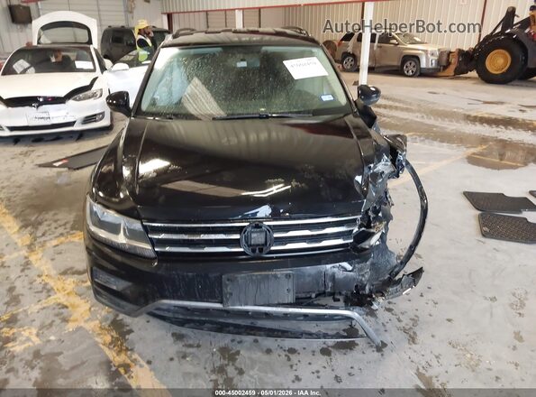 3VV1B7AX7KM081745 2019 VOLKSWAGEN TIGUAN Black Widok deski rozdzielczej