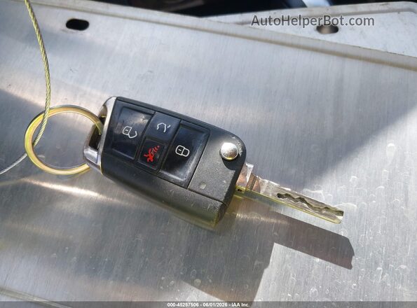 3VV1B7AX7MM012024 2021 VOLKSWAGEN TIGUAN White Առջևի վահանակի տեսք
