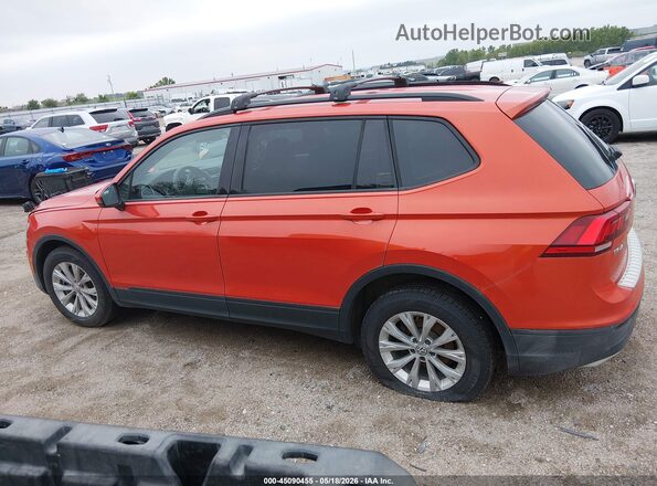 3VV1B7AX9KM054594 2019 VOLKSWAGEN TIGUAN Orange Rear interior view