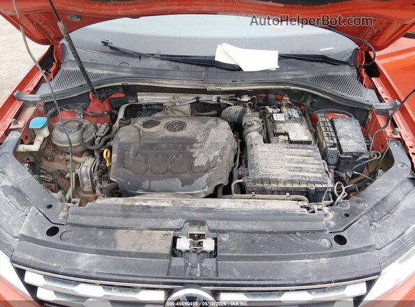 3VV1B7AX9KM054594 2019 VOLKSWAGEN TIGUAN Orange Rear view