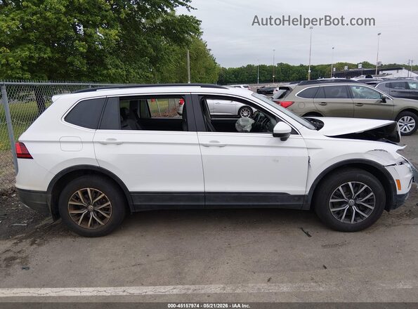 3VV2B7AX0KM010018 2019 VOLKSWAGEN TIGUAN White Սալոնի հետևի տեսք