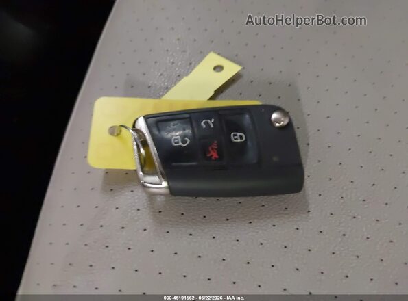 3VV2B7AX0KM141224 2019 VOLKSWAGEN TIGUAN Orange Widok deski rozdzielczej