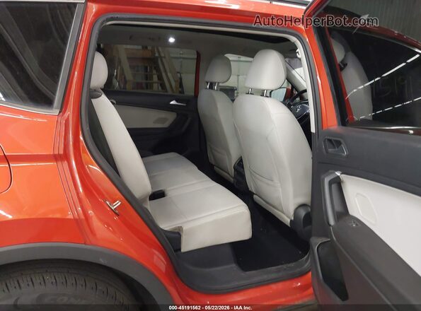 3VV2B7AX0KM141224 2019 VOLKSWAGEN TIGUAN Orange Widok naklejki z numerem VIN
