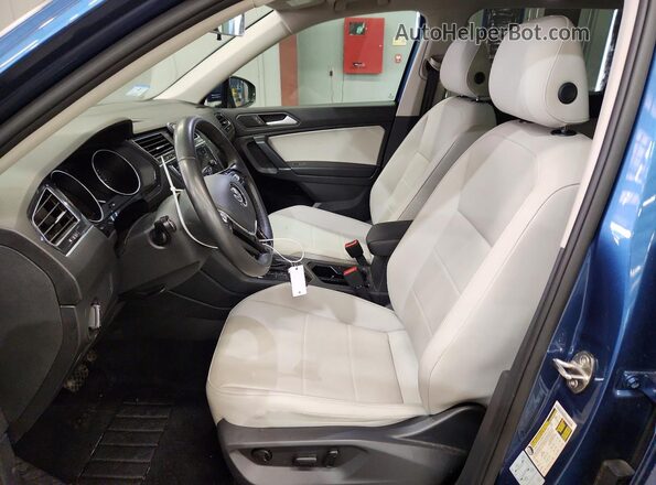 3VV2B7AX0LM046034 2020 VOLKSWAGEN TIGUAN Blue 