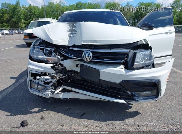 3VV2B7AX0MM106072 2021 VOLKSWAGEN TIGUAN White 