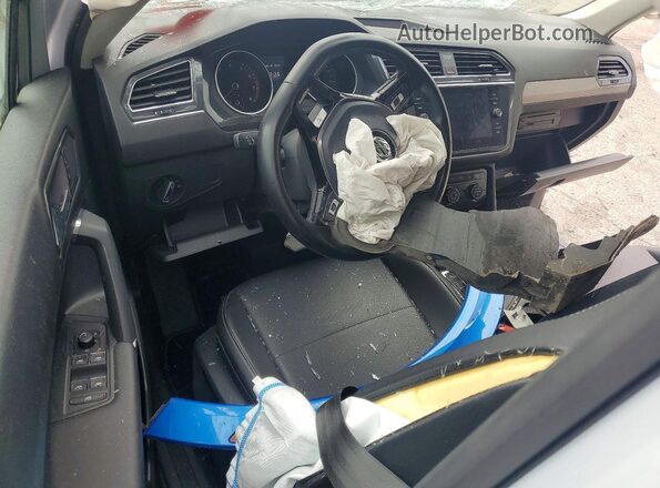 3VV2B7AX1JM115309 2018 VOLKSWAGEN TIGUAN Blue Вид панелі приладів
