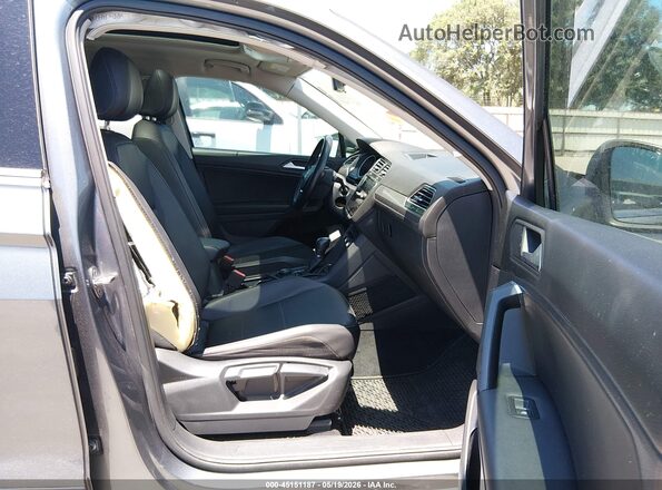 3VV2B7AX1KM027720 2019 VOLKSWAGEN TIGUAN Gray Vista interior delantera