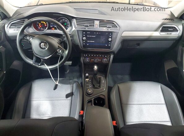 3VV2B7AX1LM043207 2020 VOLKSWAGEN TIGUAN Silver Вид панелі приладів