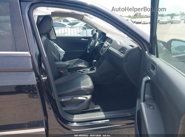 3VV2B7AX1LM073338 2020 VOLKSWAGEN TIGUAN Black Вид салону спереду